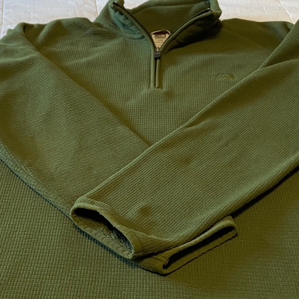 North Face Men’s Forest Green Half-zip Pullover